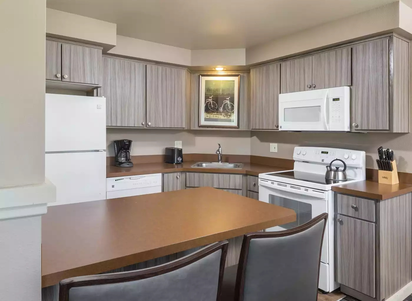 Kitchen Kitchen - Eagle Crest Resort 3bdr Chalet - Redmond