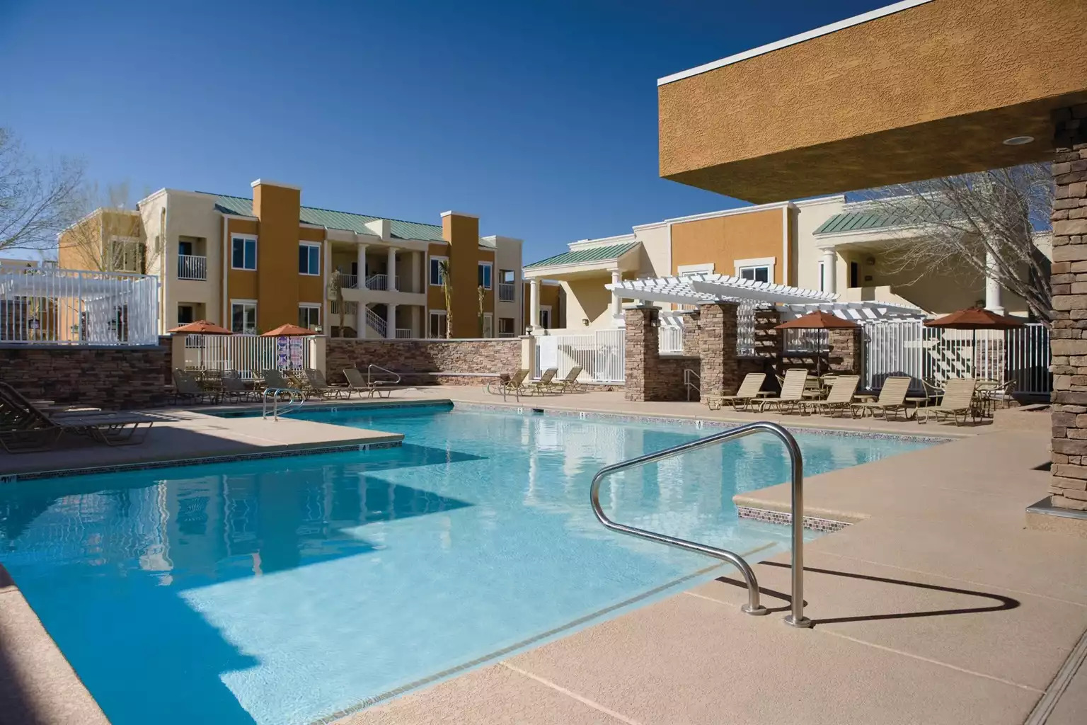 Pool & Hot Tub Pool & Hot Tub - Tropicana Resort 1bdr - Las Vegas