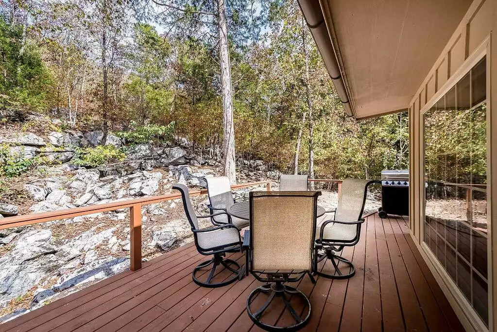 Back deck with gas grill, patio table, and seating for six. Back deck with gas grill, patio table, and seating for six. - Fox View Cottage - Rising Fawn