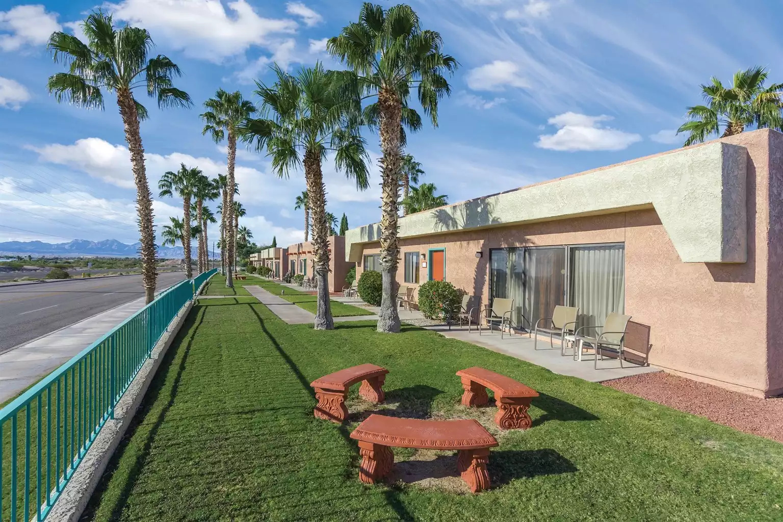 Exterior View Exterior View - Havasu Dunes Resort 1bdr - Lake Havasu City