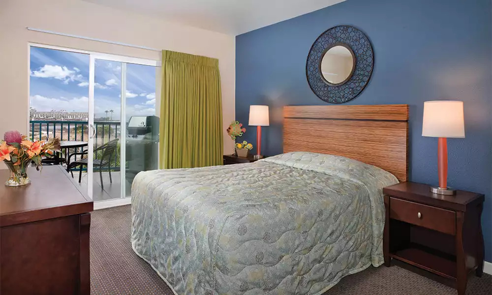 Master Bedroom Master Bedroom - Oceanside Resort 3bdr - Oceanside