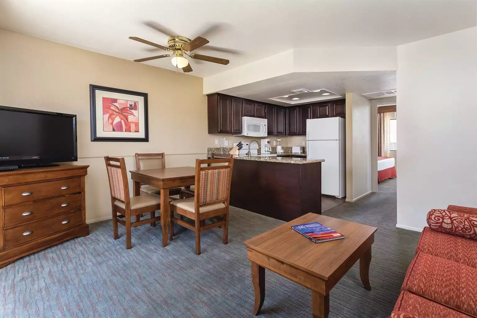 Kitchen & Living Area Kitchen & Living Area - Havasu Dunes Resort 1bdr - Lake Havasu City