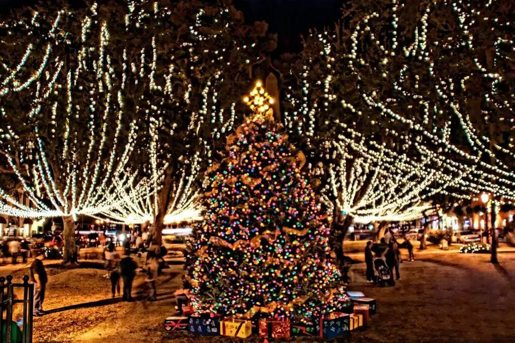 St. Augustine Nights of Lights November 20, 2021 - January 31, 2022. This award-winning holiday display dazzles with over three million lights adorning every corner of the historic district. St. Augustine Nights of Lights November 20, 2021 - January 31, 2022. This award-winning holiday display dazzles with over three million lights adorning every corner of the historic district. - Heated Saltwater Pool*Harry Potter*Fire Pit*BBQ*EV - St. Augustine
