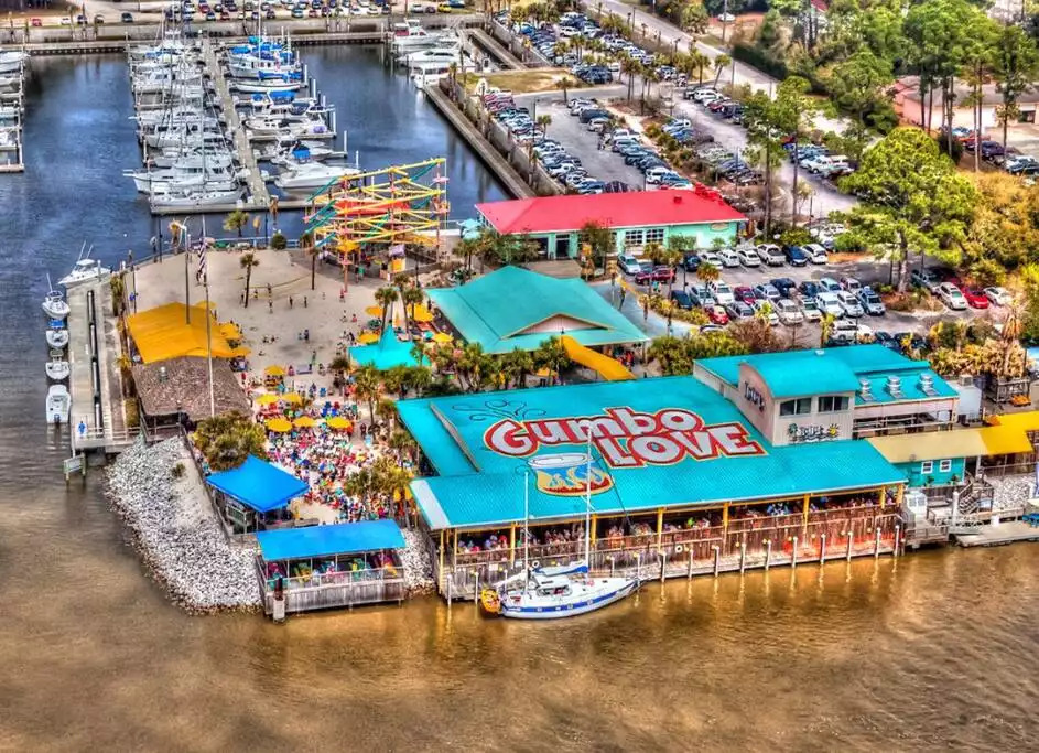 Orange Beach and Gulf Shores, Alabama have some of the most fun, unique and yummy restaurants! Included in this list is Lulu's, a bayside restaurant with outdoor seating, live entertainment and delicious seafood favorites and famous key lime pie! Orange Beach and Gulf Shores, Alabama have some of the most fun, unique and yummy restaurants! Included in this list is Lulu's, a bayside restaurant with outdoor seating, live entertainment and delicious seafood favorites and famous key lime pie! - Shipwrecked Beach House Orange Beach, Alabama - Orange Beach
