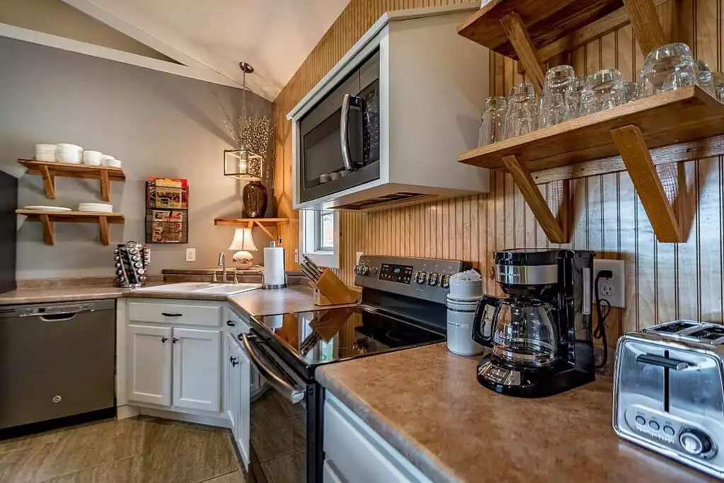 We provide complimentary regular coffee, filters, creamer, sugar, stevia & purified water. We provide complimentary regular coffee, filters, creamer, sugar, stevia & purified water. - Fox View Cottage - Rising Fawn