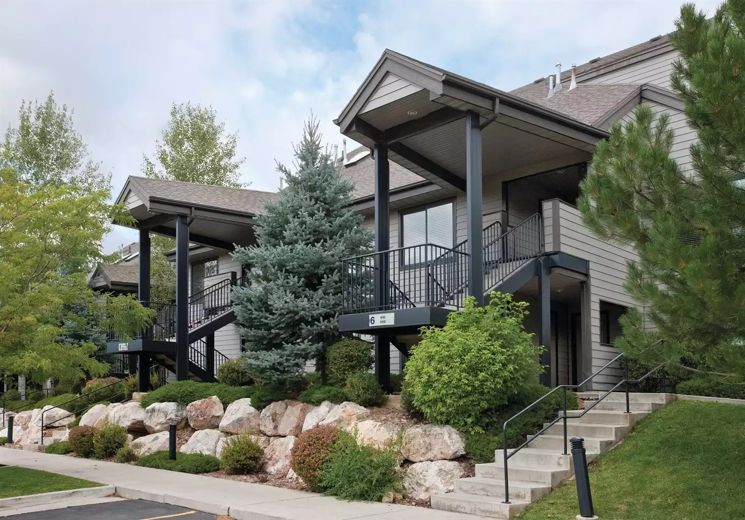 Exterior View Exterior View - Wolf Creek Resort 3bdr Compact - Eden