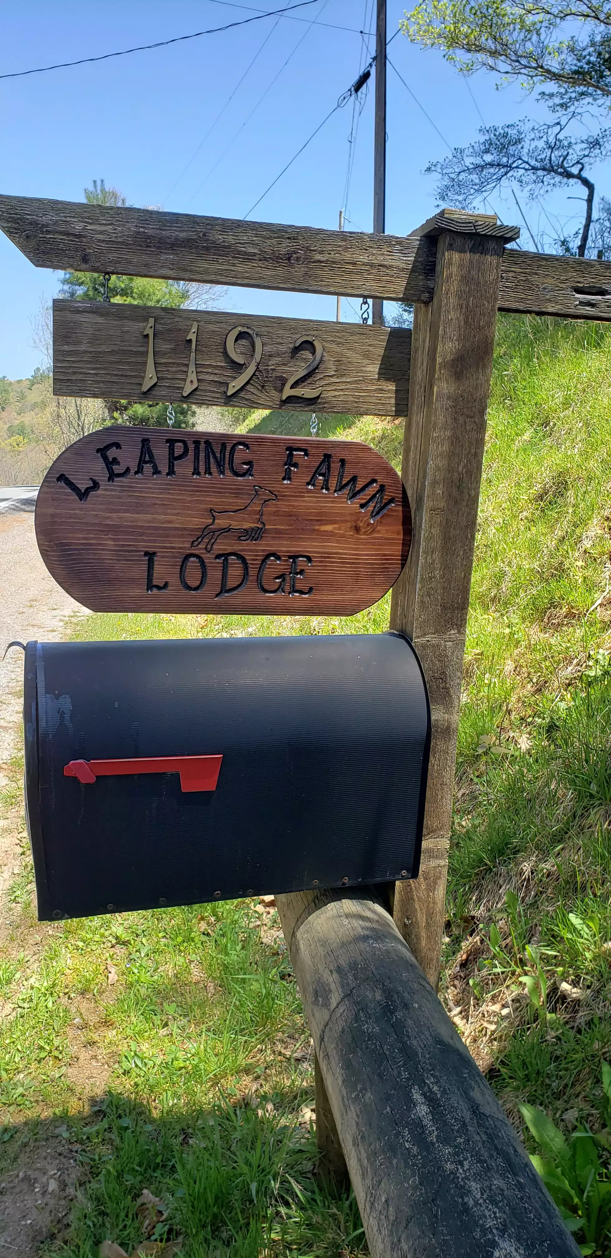 Leaping Fawn Lodge - Waynesville Leaping Fawn Lodge - Waynesville