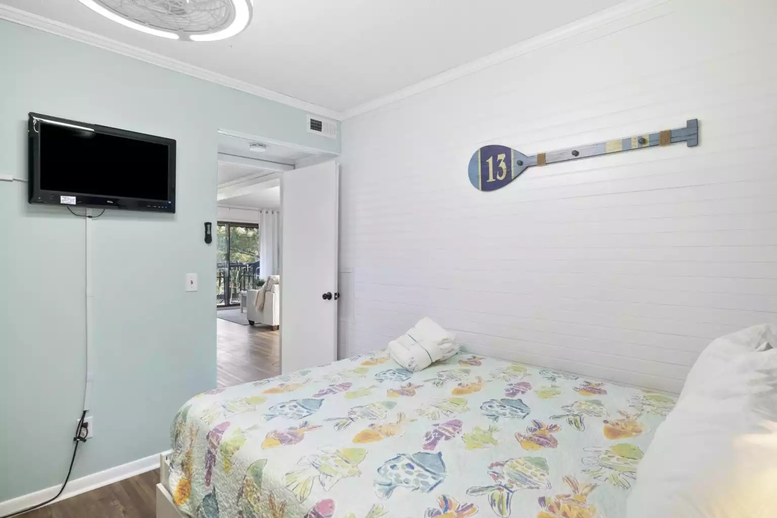 Need some quiet time? Set the kids up to watch a movie in bed with the mounted flat-screen TV with cable, DVD player, and Chromecast. Need some quiet time? Set the kids up to watch a movie in bed with the mounted flat-screen TV with cable, DVD player, and Chromecast. - HHI TIDE 21, Family Vacation Rental, HHB&T Resort - Hilton Head Island