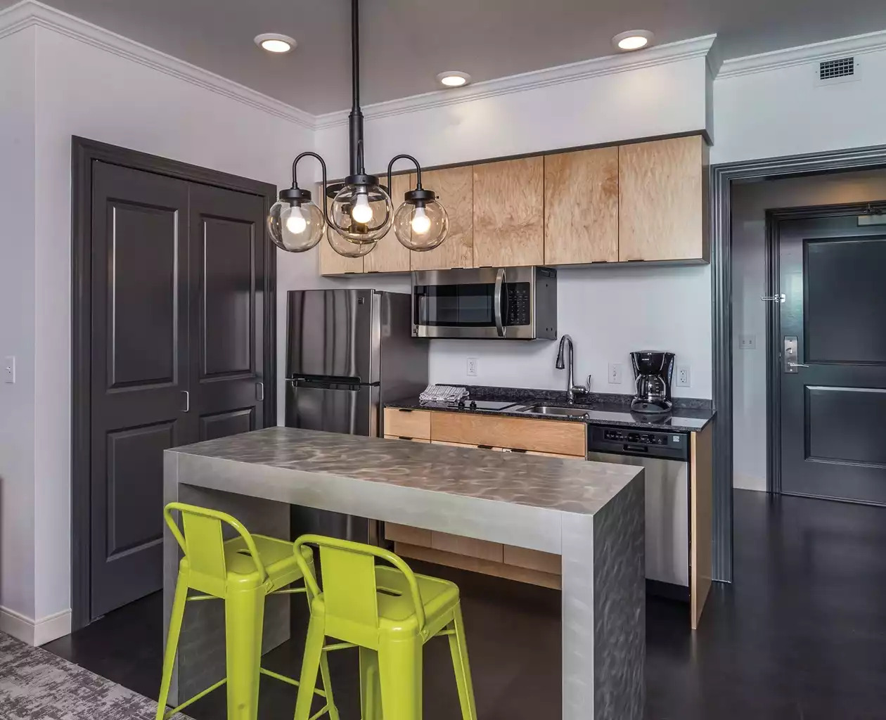 Kitchen Kitchen - Portland - Waterfront Park Resort Studio - Portland
