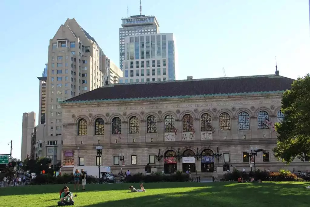 Special! Comfortable, 1.5 mile to center - Boston Special! Comfortable, 1.5 mile to center - Boston