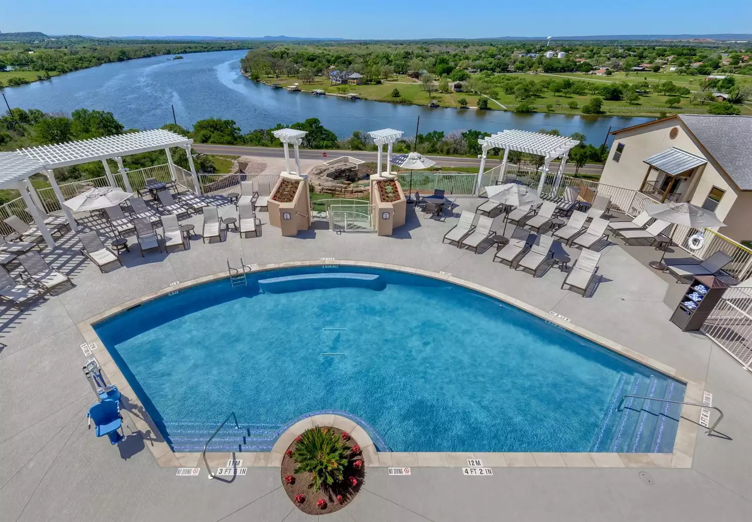 Pool & Hot Tub Pool & Hot Tub - Marble Falls Resort 2bdr - Marble Falls