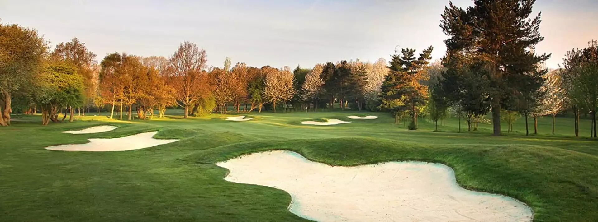 Kingswood Golf Course 1 mile away Kingswood Golf Course 1 mile away - Main House - 5 Bedroom / 3 Bath - Wolfeboro