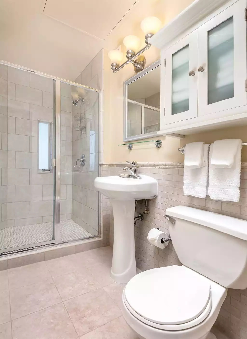 Bathroom Bathroom - The Camlin Resort 2bdr Queen - Seattle