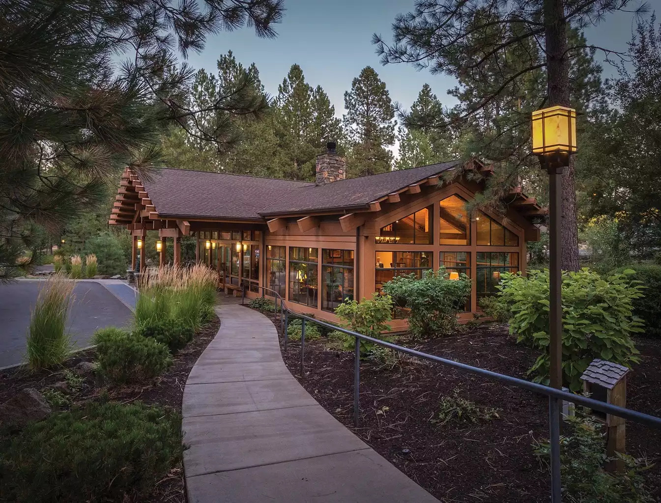 Exterior View Exterior View - Seventh Mountain Resort Studio - Bend