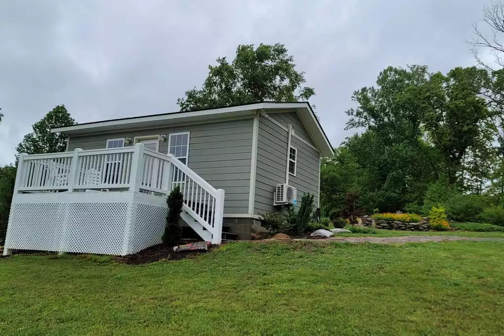 Cottage with MIND BLOWING Smoky Mountain views! - Pigeon Forge Cottage with MIND BLOWING Smoky Mountain views! - Pigeon Forge