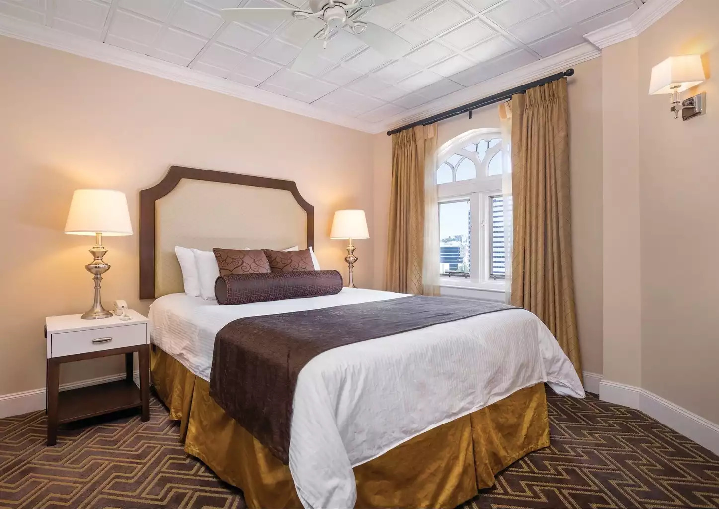 Bedroom 2 Bedroom 2 - The Camlin Resort 2bdr Queen - Seattle