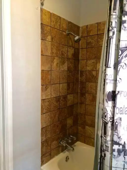 Second shared bathroom Second shared bathroom - Room #1 | Comfy Bed Near Bishop Arts - Dallas