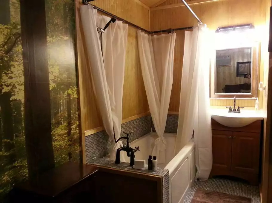 Lovely Cottage with Smoky Mtn views & Bkfast!! - Pigeon Forge Lovely Cottage with Smoky Mtn views & Bkfast!! - Pigeon Forge