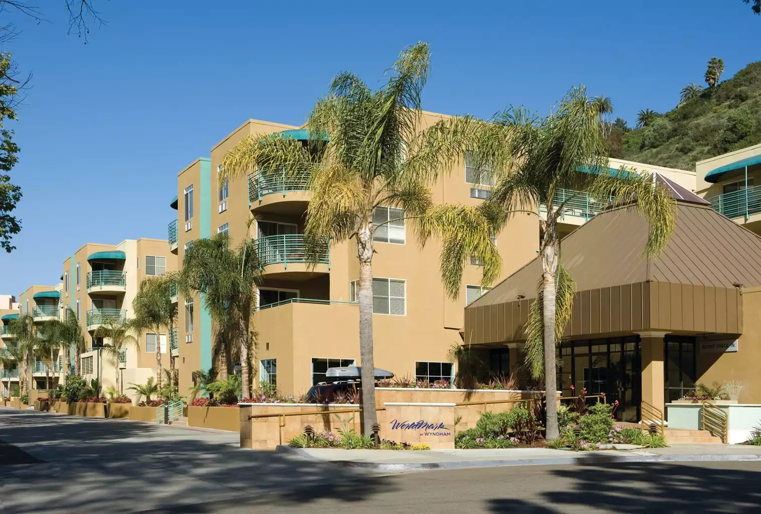 Mission Valley External View Mission Valley External View - Mission Valley Resort 2bdr Queen - San Diego County