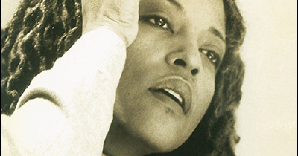 カサンドラ・ウィルソン/Traveling Miles Cassandra Wilson - Traveling Miles - Amazon.com Music