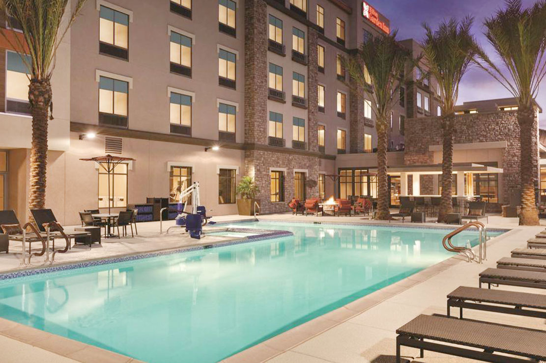 ハニカムパターン グラデーションカップ 2個セット Hilton Garden Inn & Home2 Suites by Hilton Phoenix Tempe