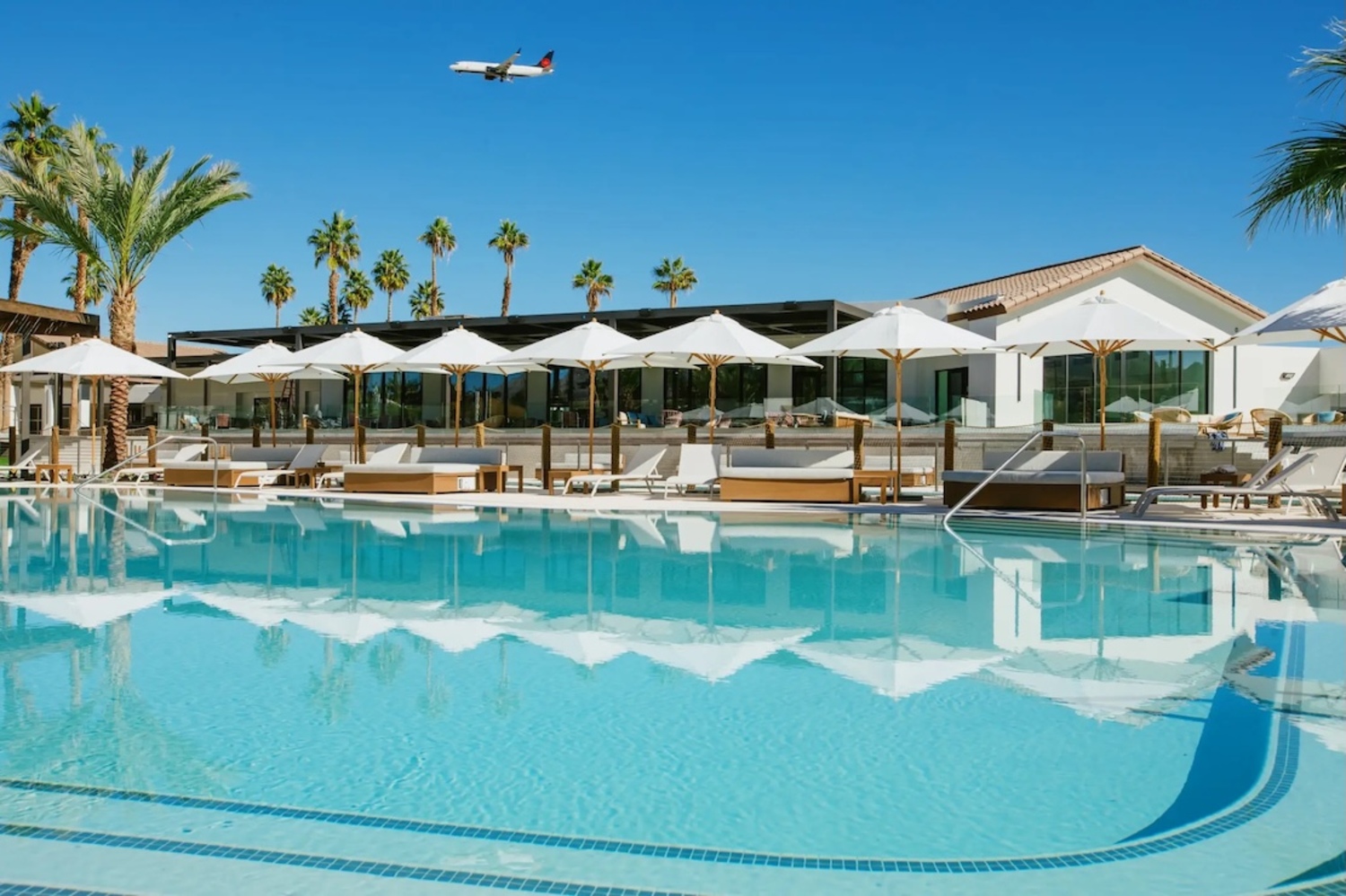 PalmSpringsSurfClub_pool.jpeg