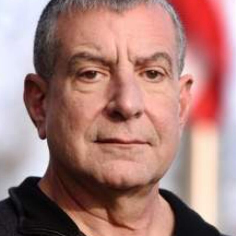 Chuck Curry-headshot