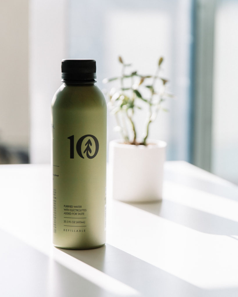 Reusable aluminum water bottle