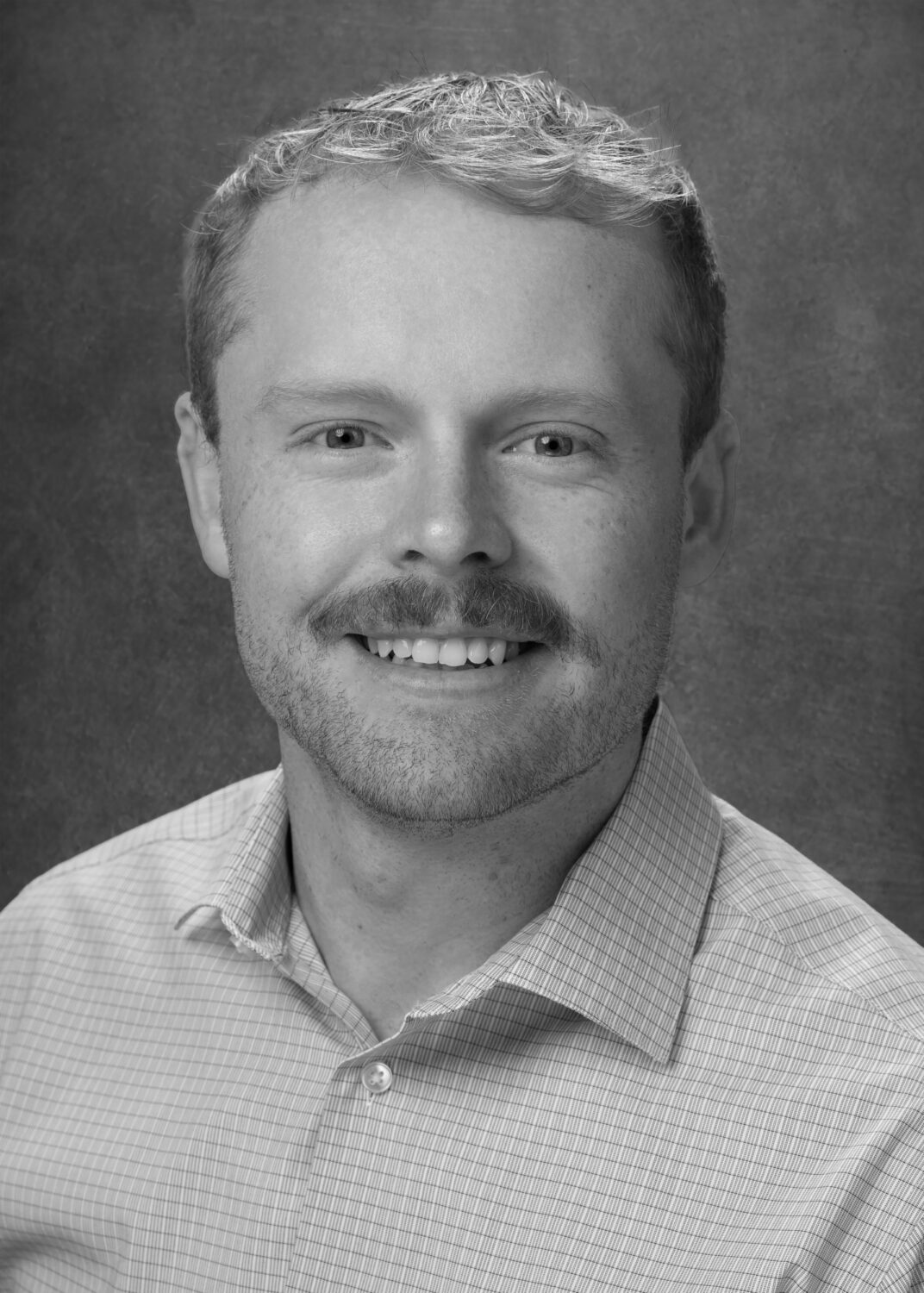 Carter Cape-headshot