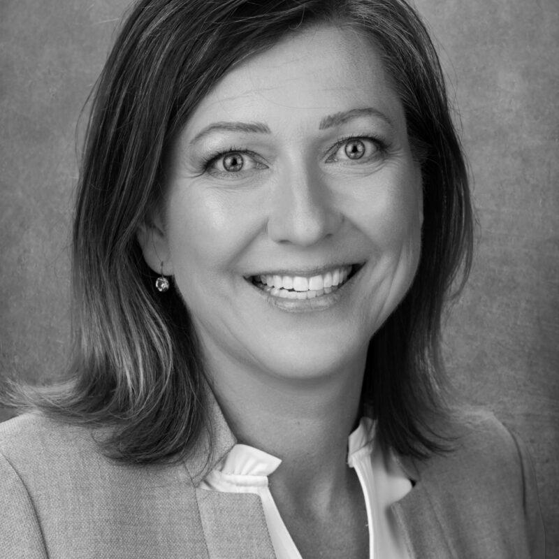 Jessica Dehn-headshot