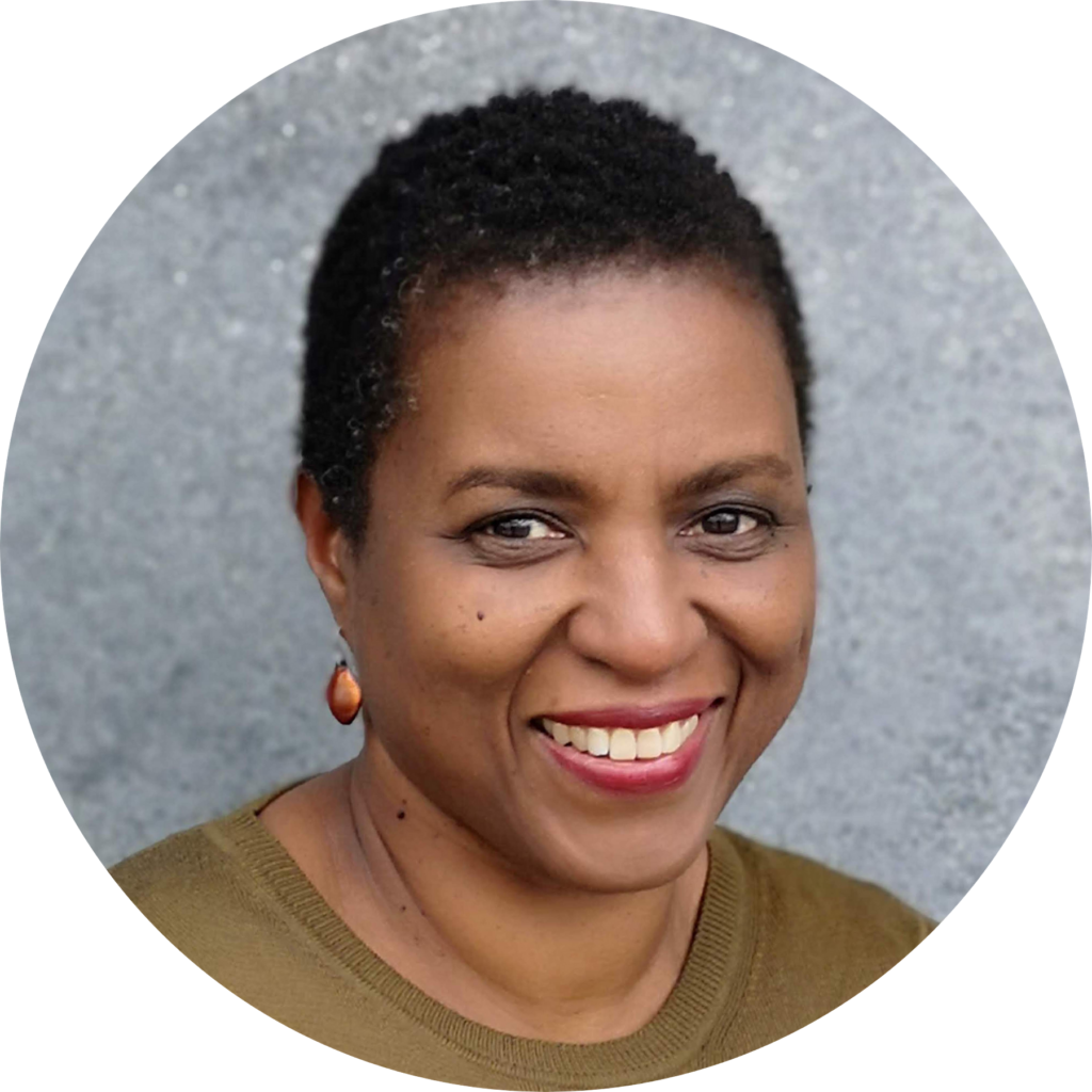 Trudy Lewis, Director of Lewis Communicate, guest on Bananatag's Morning Show - The Best Show for Internal Communicators