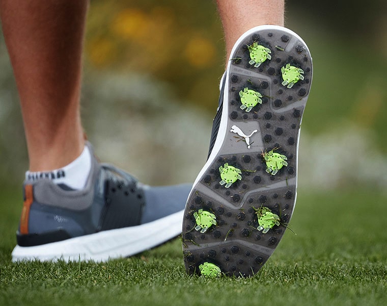 8-CLEAT TRACTION PATTERN