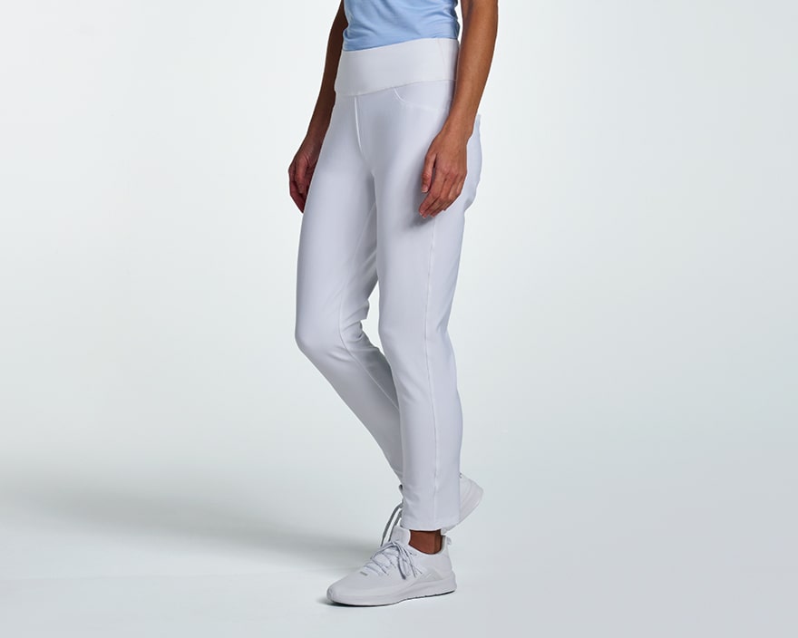 NEXT-TO-SKIN FIT FOR A TAILORED LOOK