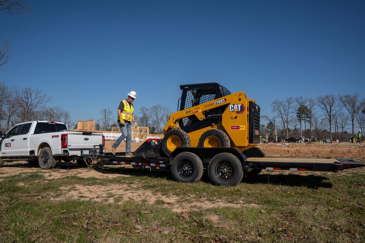 Big Tex 14TI 83" x 24 (16 + 8) Heavy Duty I-Beam Tilt Bed Trailer Image 3