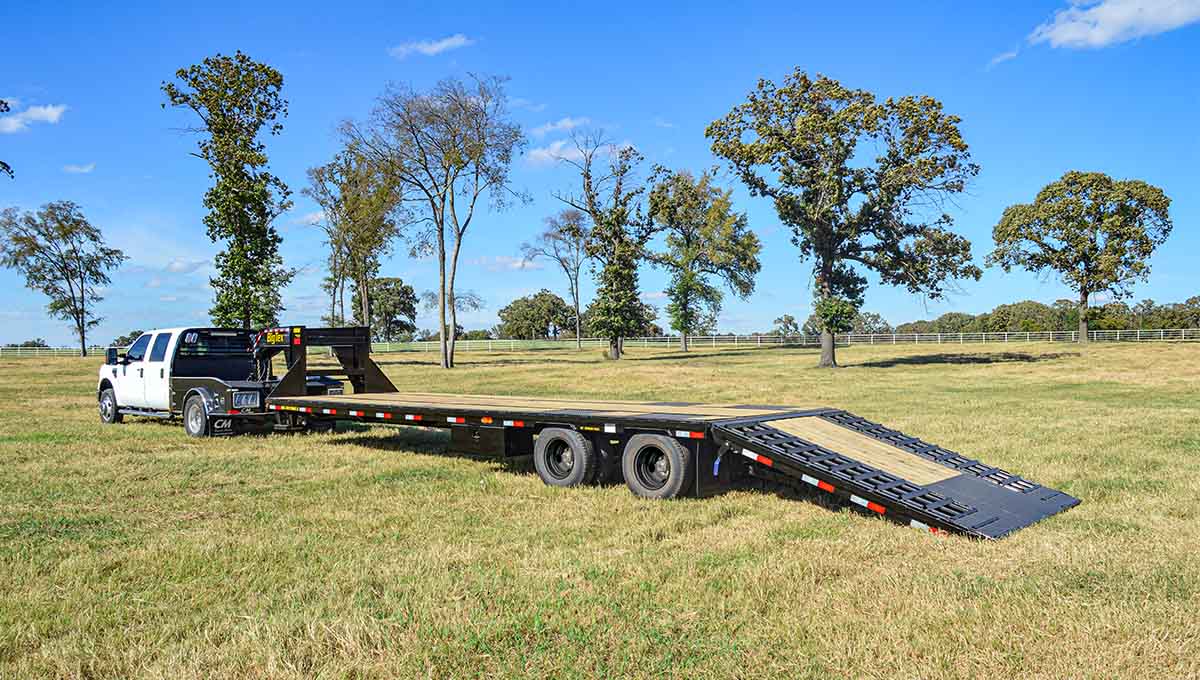 Big Tex 22GN-HDTS 102" x 35 (26 + 9) TD Gooseneck w/ Hydraulic Dovetail Image 2