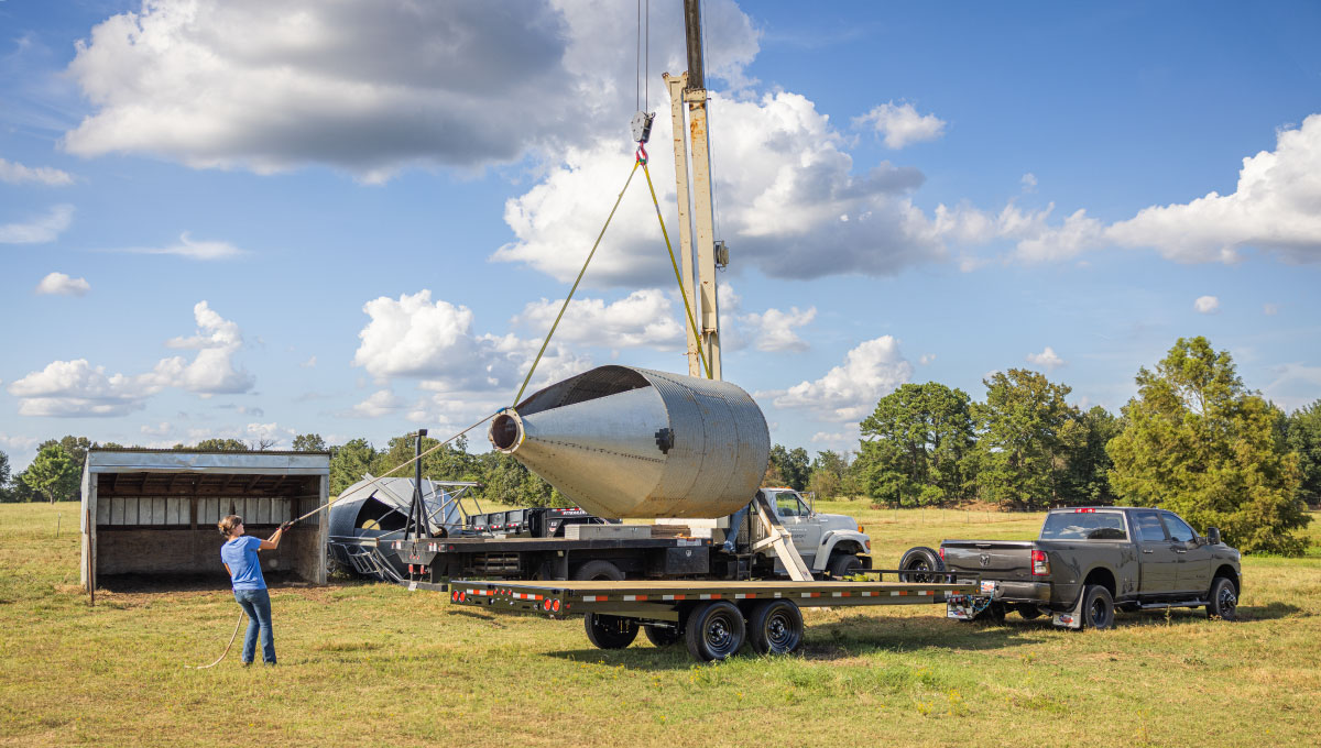 PJ L7, Equipment, 20' x 102", 14k, Slide in Ramps Image 1