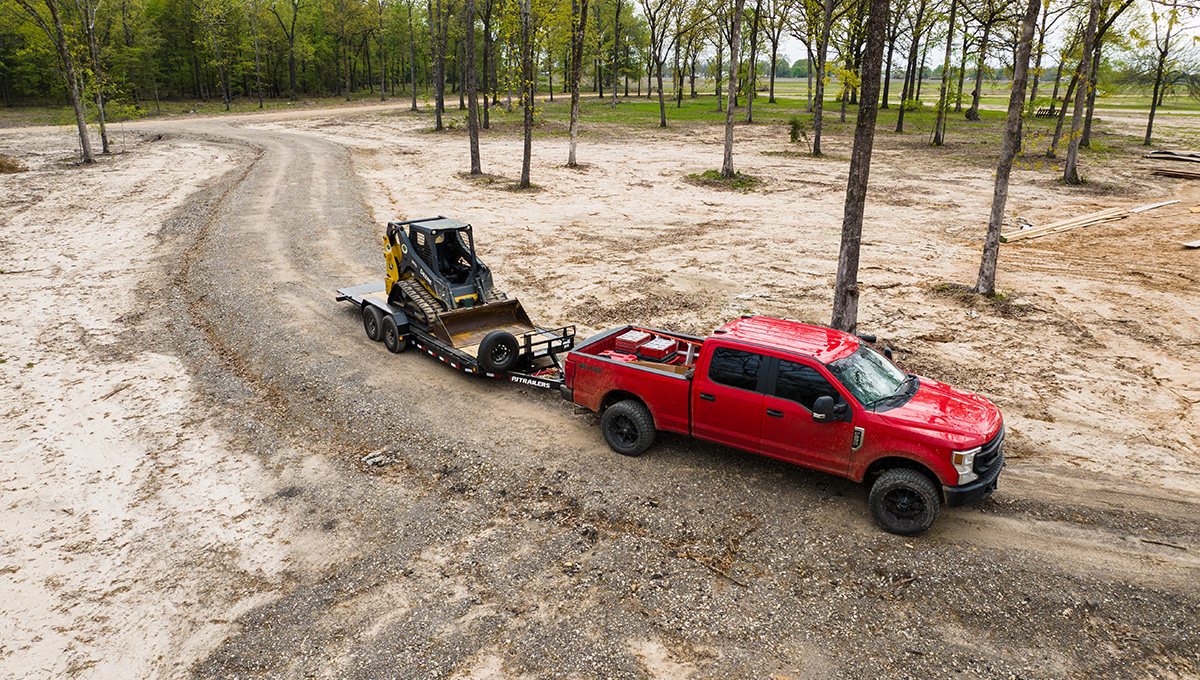 PJ TRAILERS TJ22 PJ 22X82G EB2 SMST TILT 6 PLT FORM 8K 14PLY TORSION BLACK Image 3