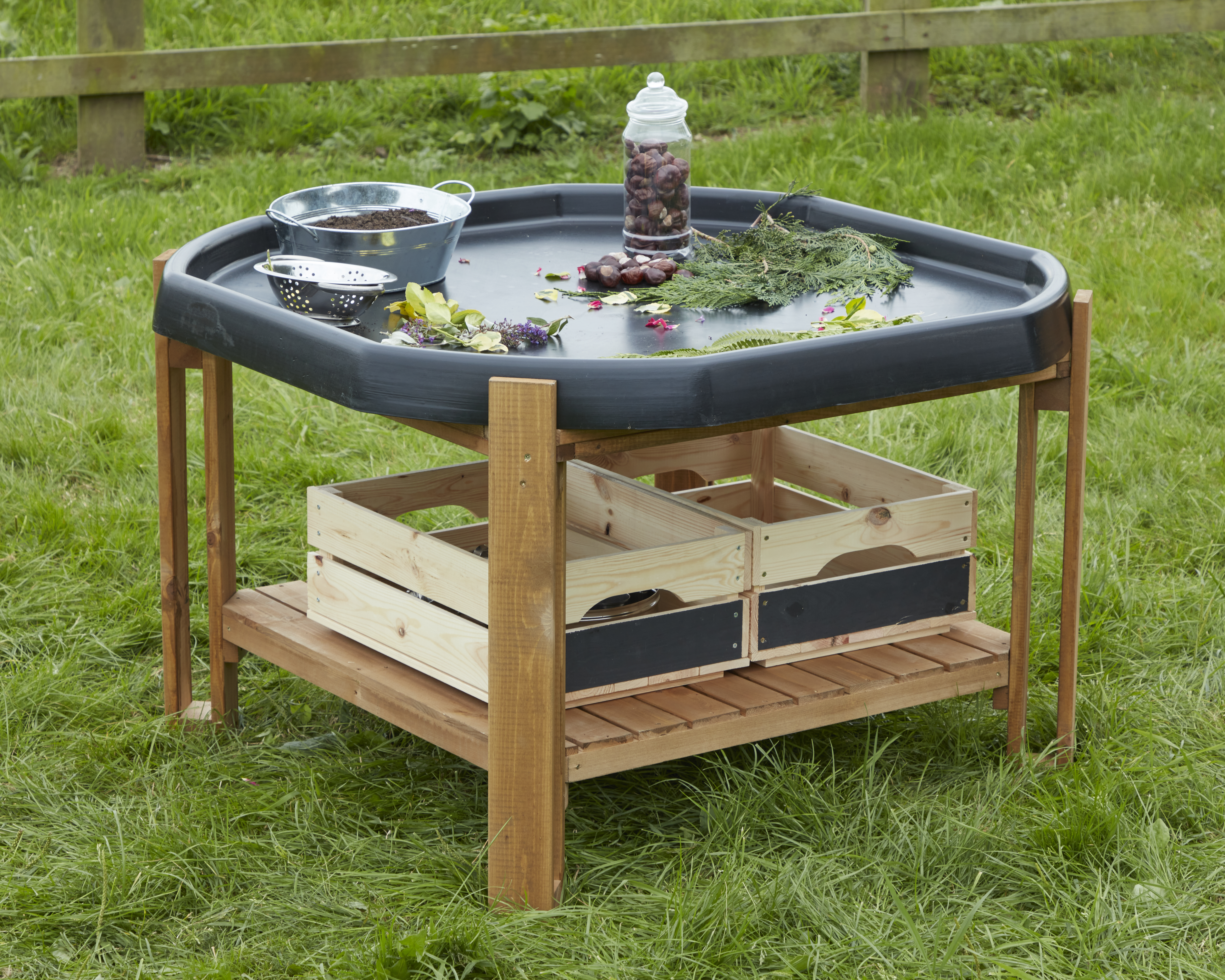 Outdoor Wooden Tuff Spot Tray Stand