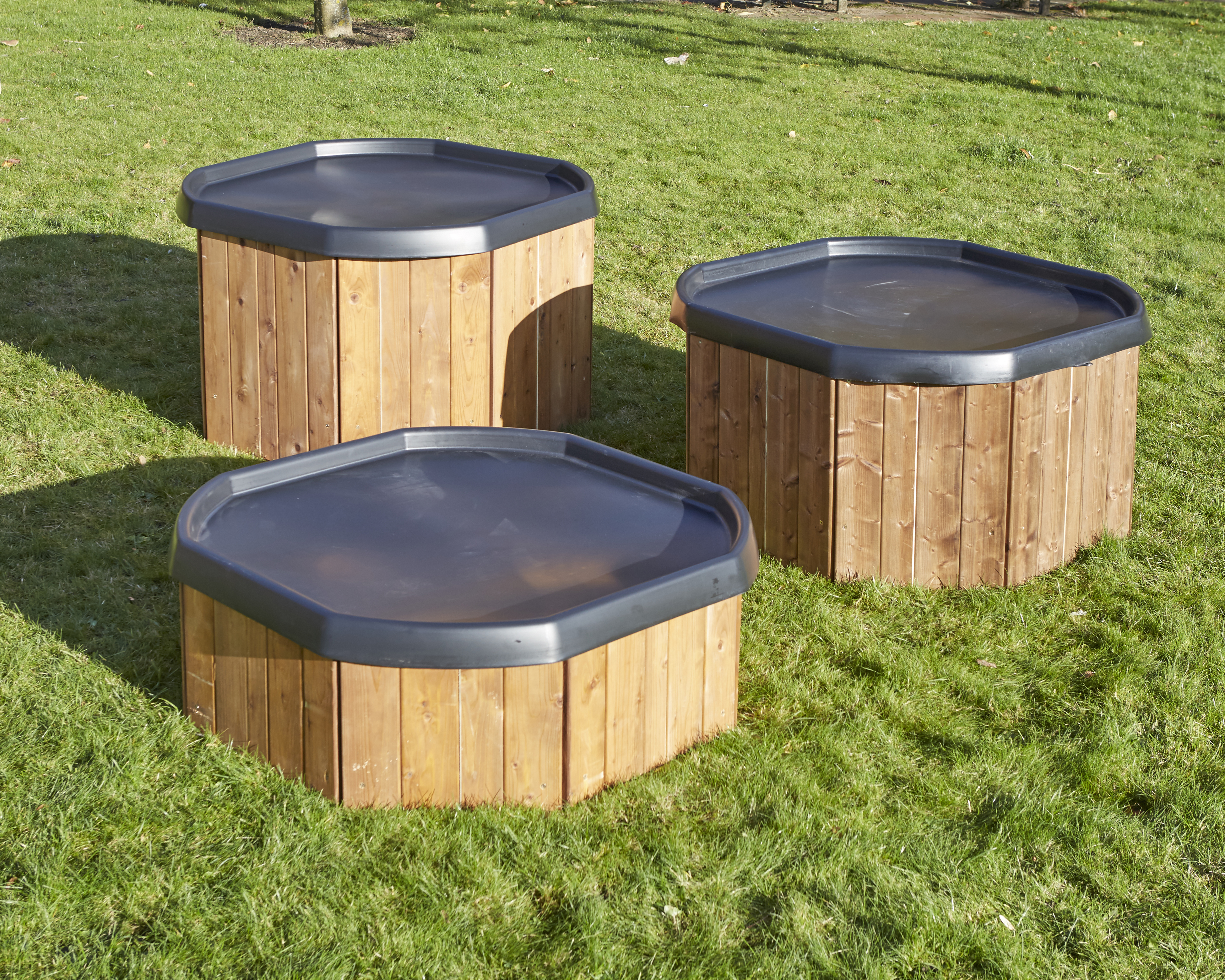 Tuff Spot Tray Super Store Stand Set