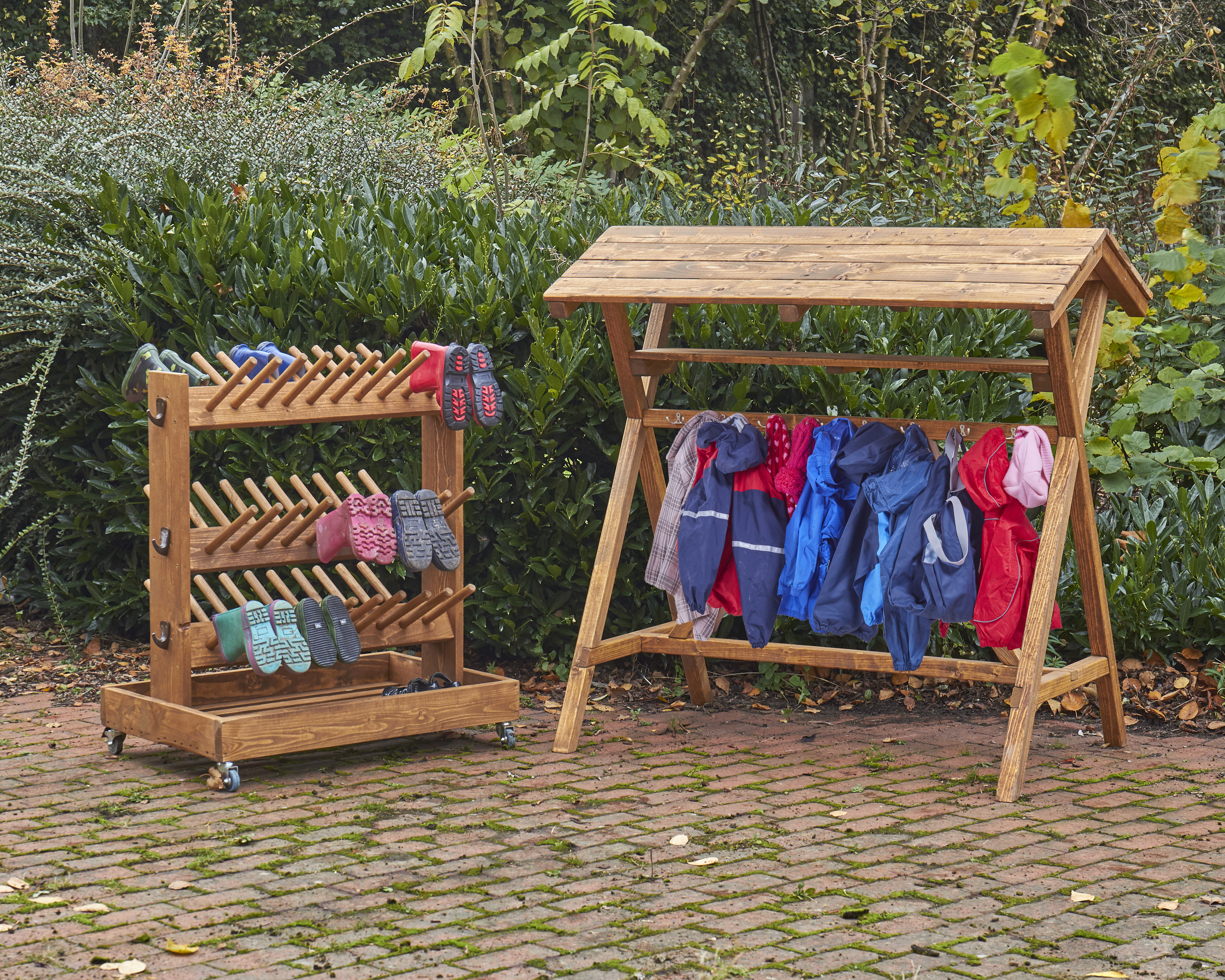 Mobile Clothing and Wellington Boot Combi Set