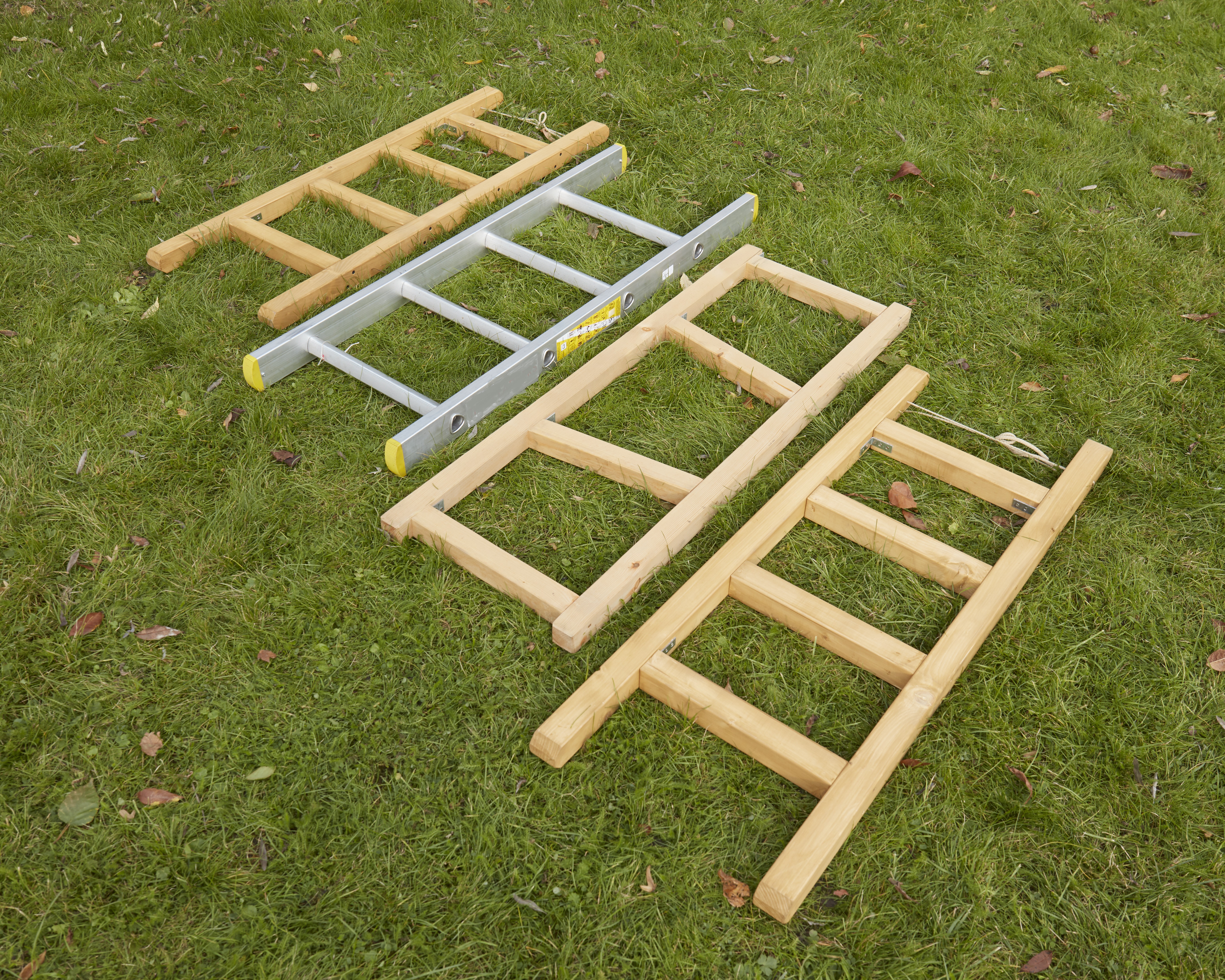 Many Ladders 4 Piece Set