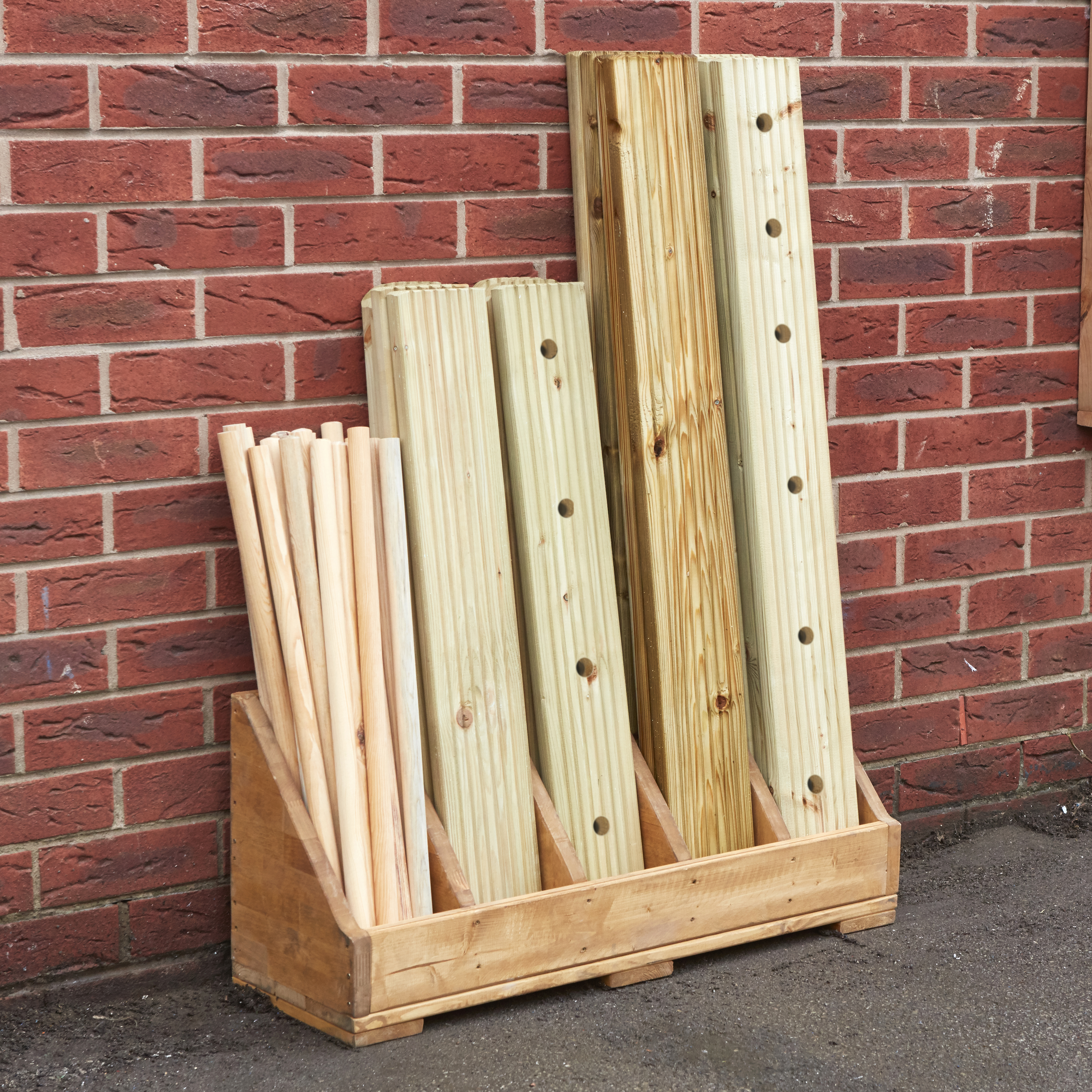 Simple Plank Pack and Stack Centre