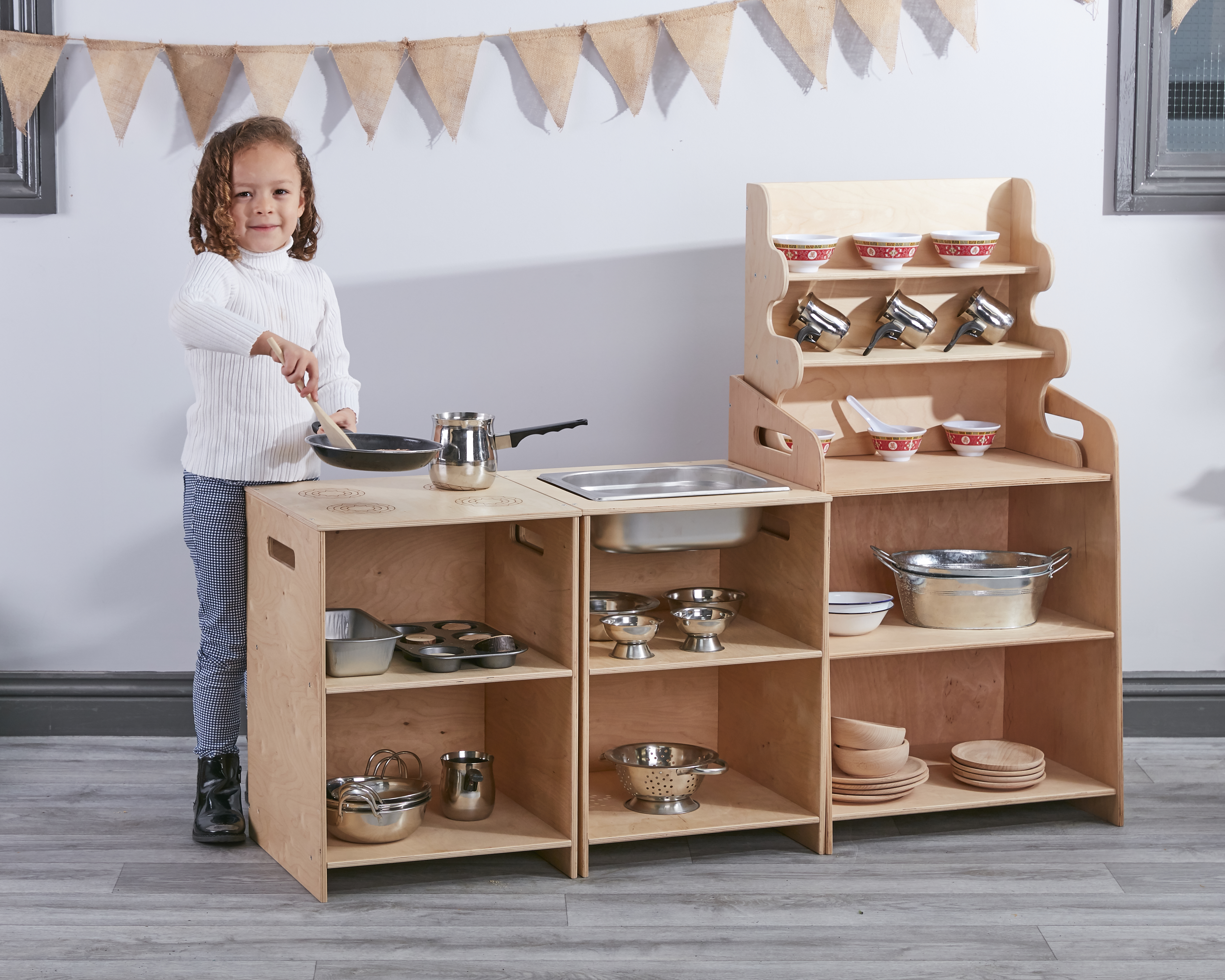 Healdswood 4 Piece Country Kitchen