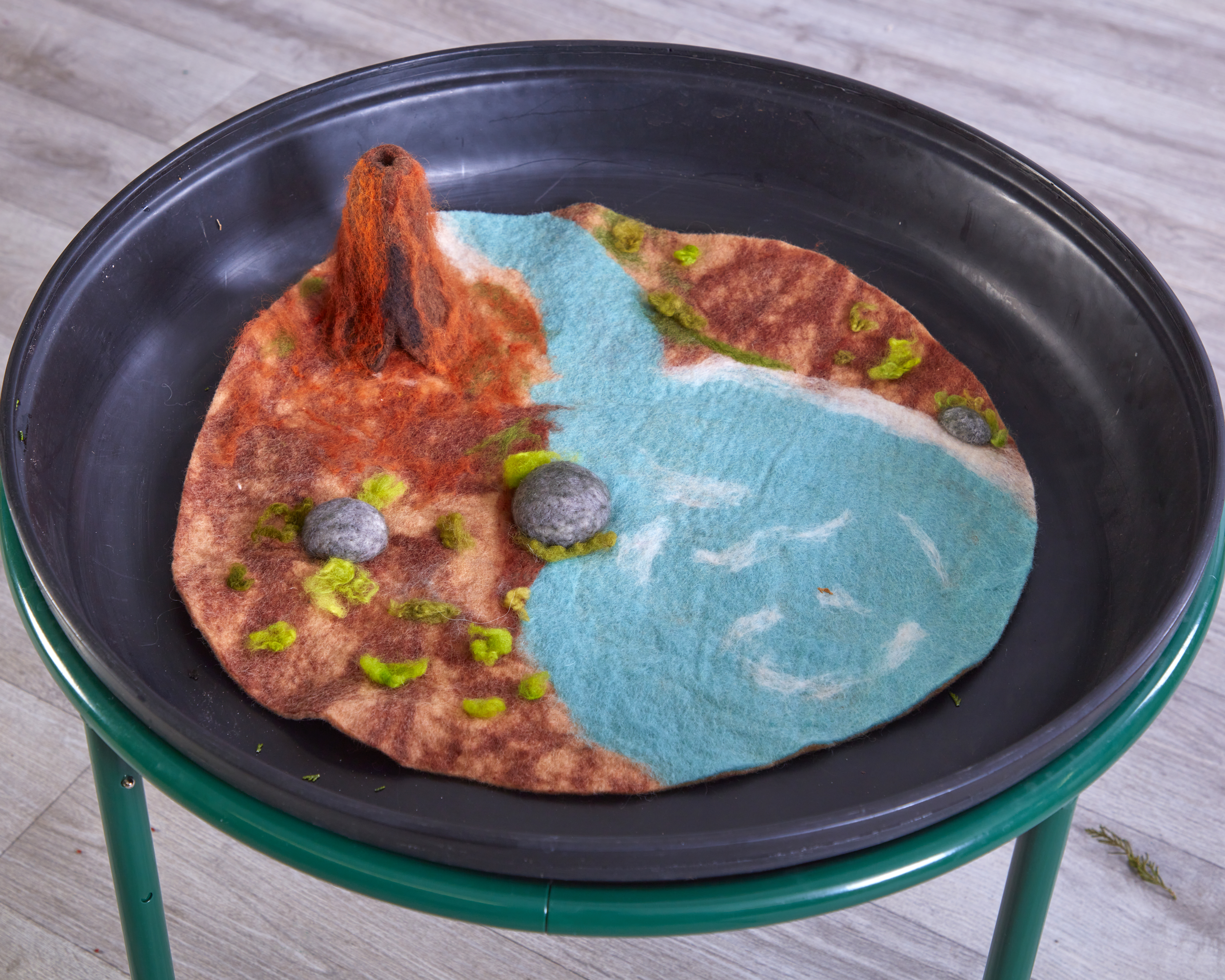 3D Felt Volcano Mat