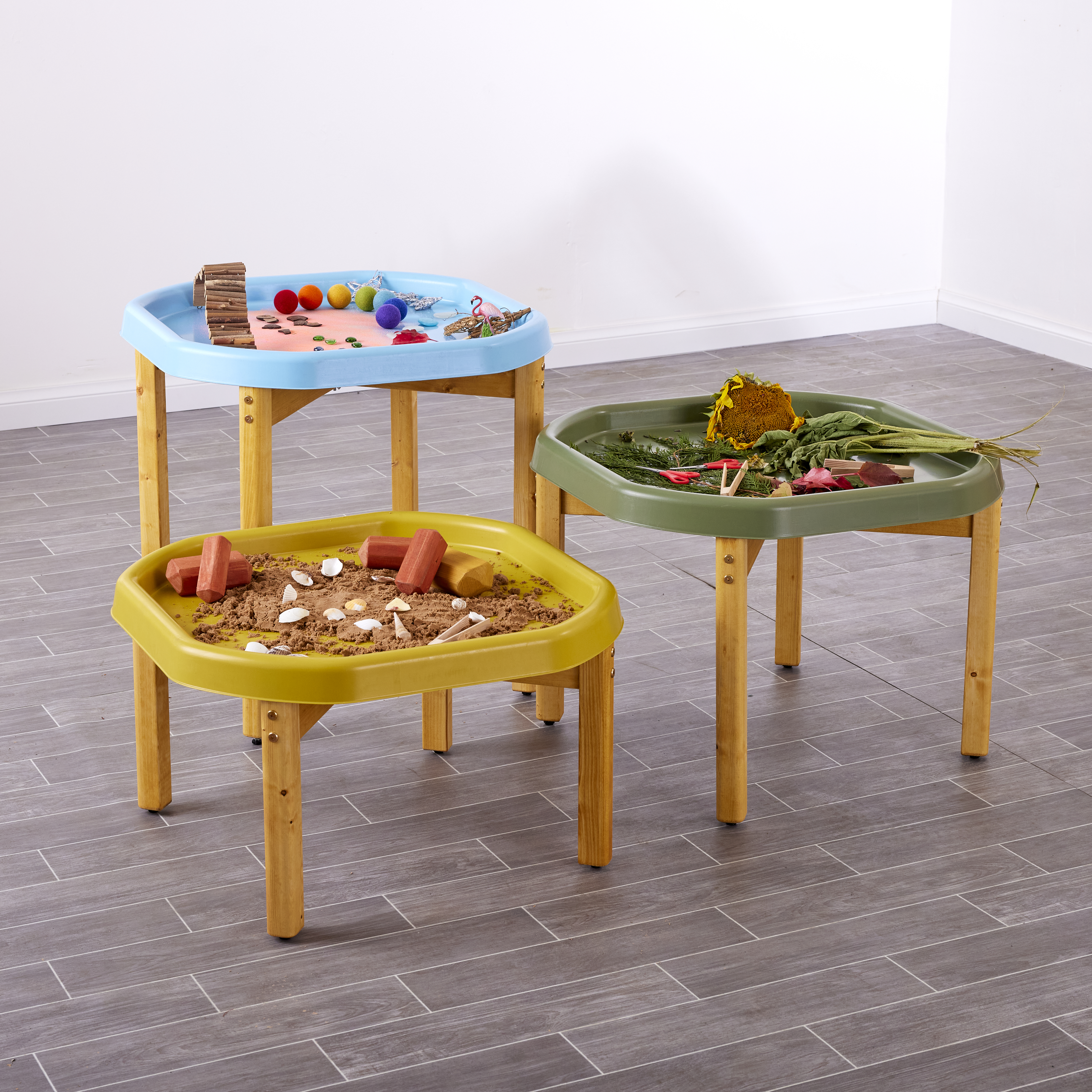 Landscape Mini Trays and Stands Trio