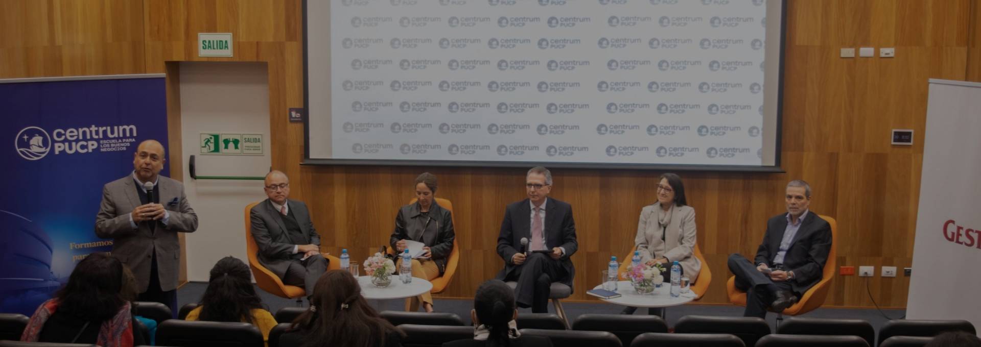 Portada de Noticia CEOs y directores del sector empresarial reflexionan sobre la necesidad de contribuir al desarrollo territorial