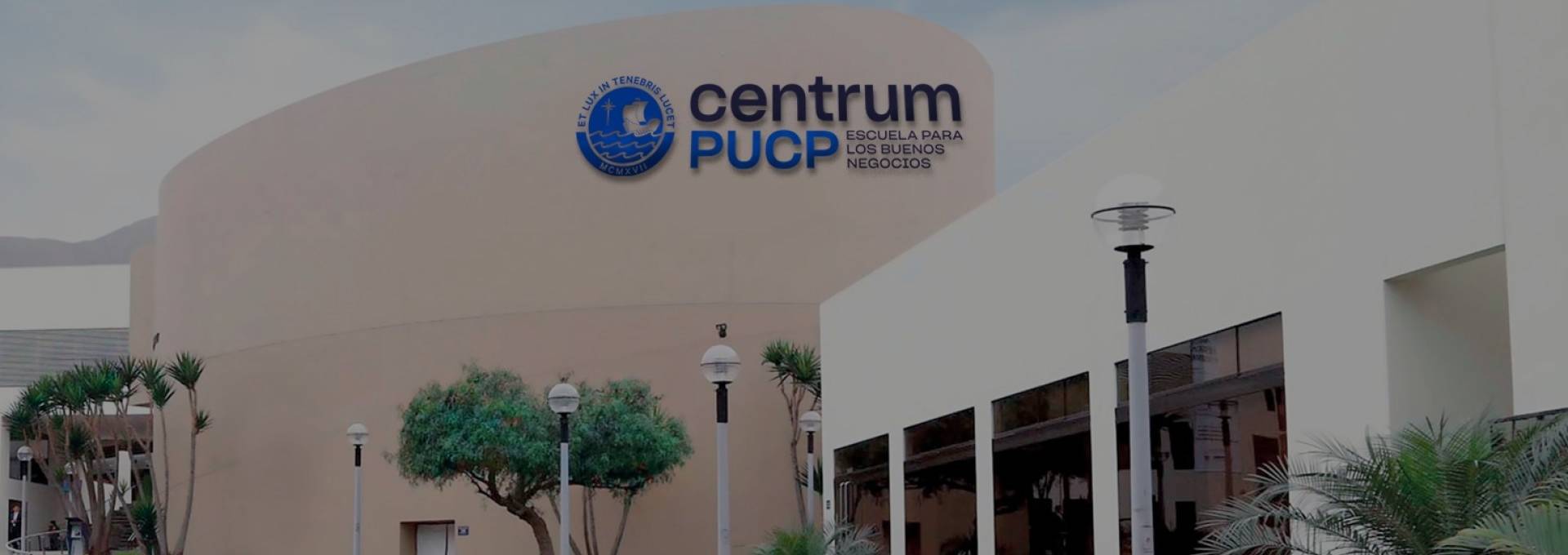 Portada de Noticia Según el Ranking QS Executive MBA 2024: El Executive Global MBA de Centrum PUCP es el mejor programa internacional del Perú