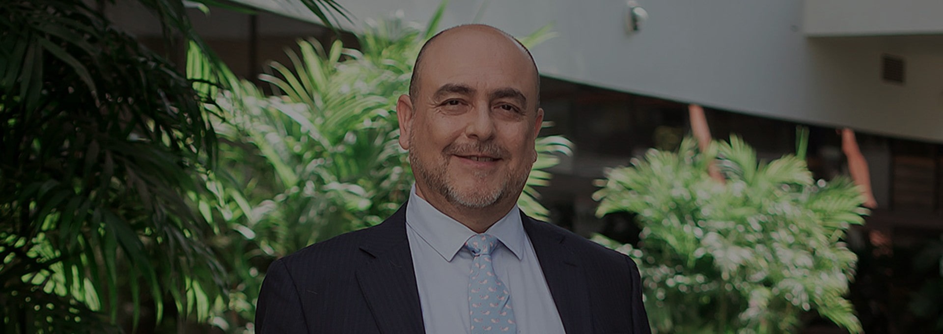 Portada de Noticia Percy Marquina es reconocido por la Sociedad Peruana de Marketing por su destacada trayectoria