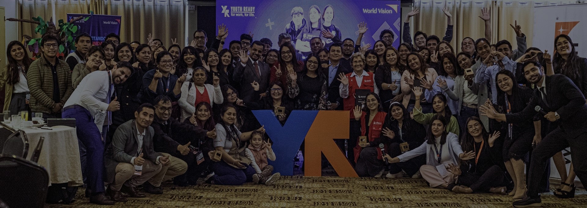 Portada de Noticia CENTRUM PUCP fortalece su rol académico en iniciativas de impacto juvenil