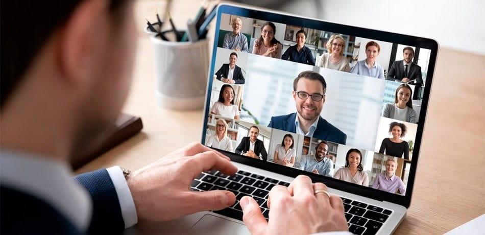 foto de comunicación online